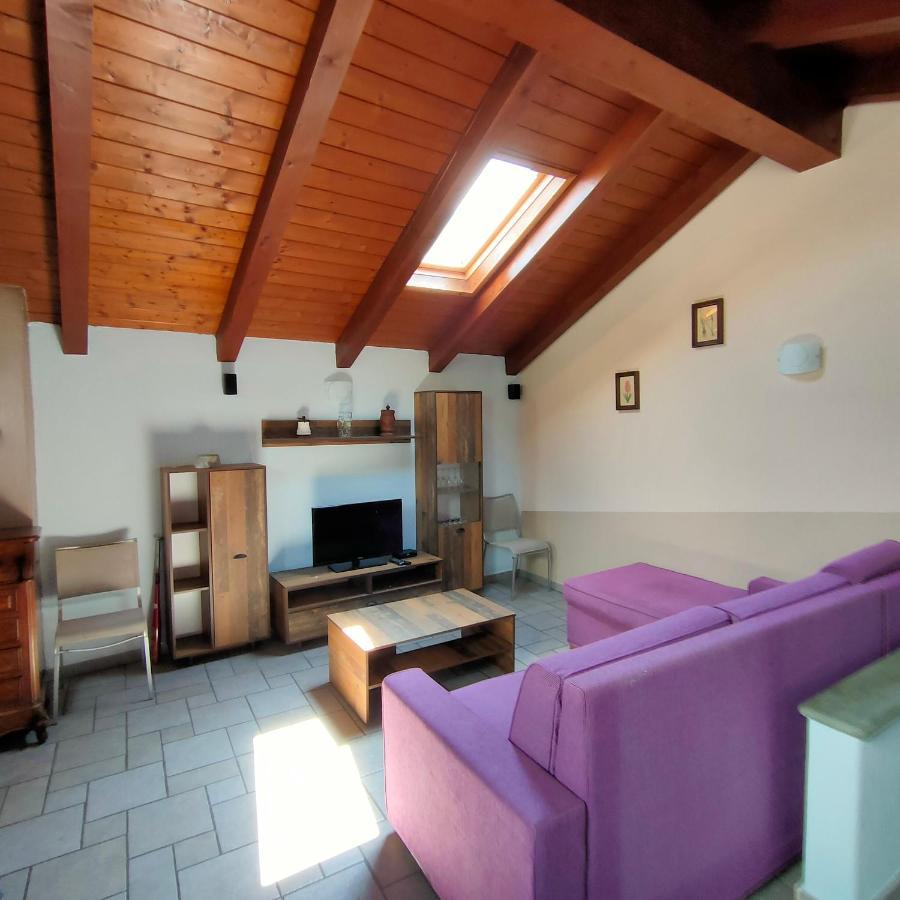 La Maison Lillà Fenis Extérieur photo
