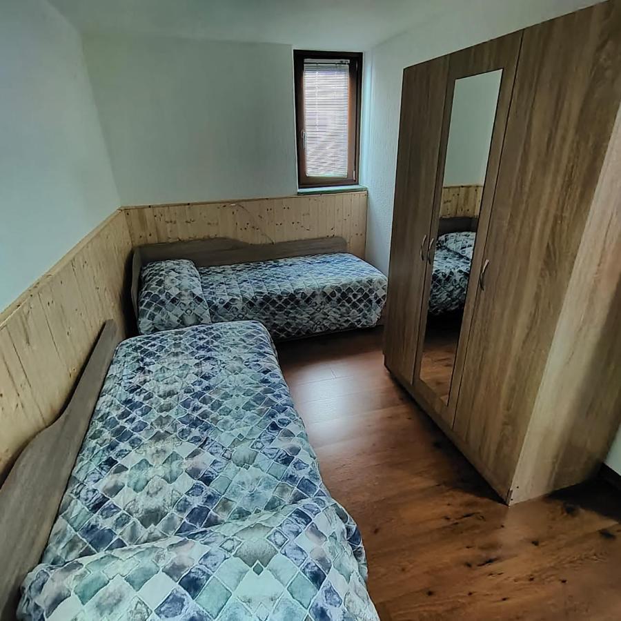 La Maison Lillà Fenis Extérieur photo